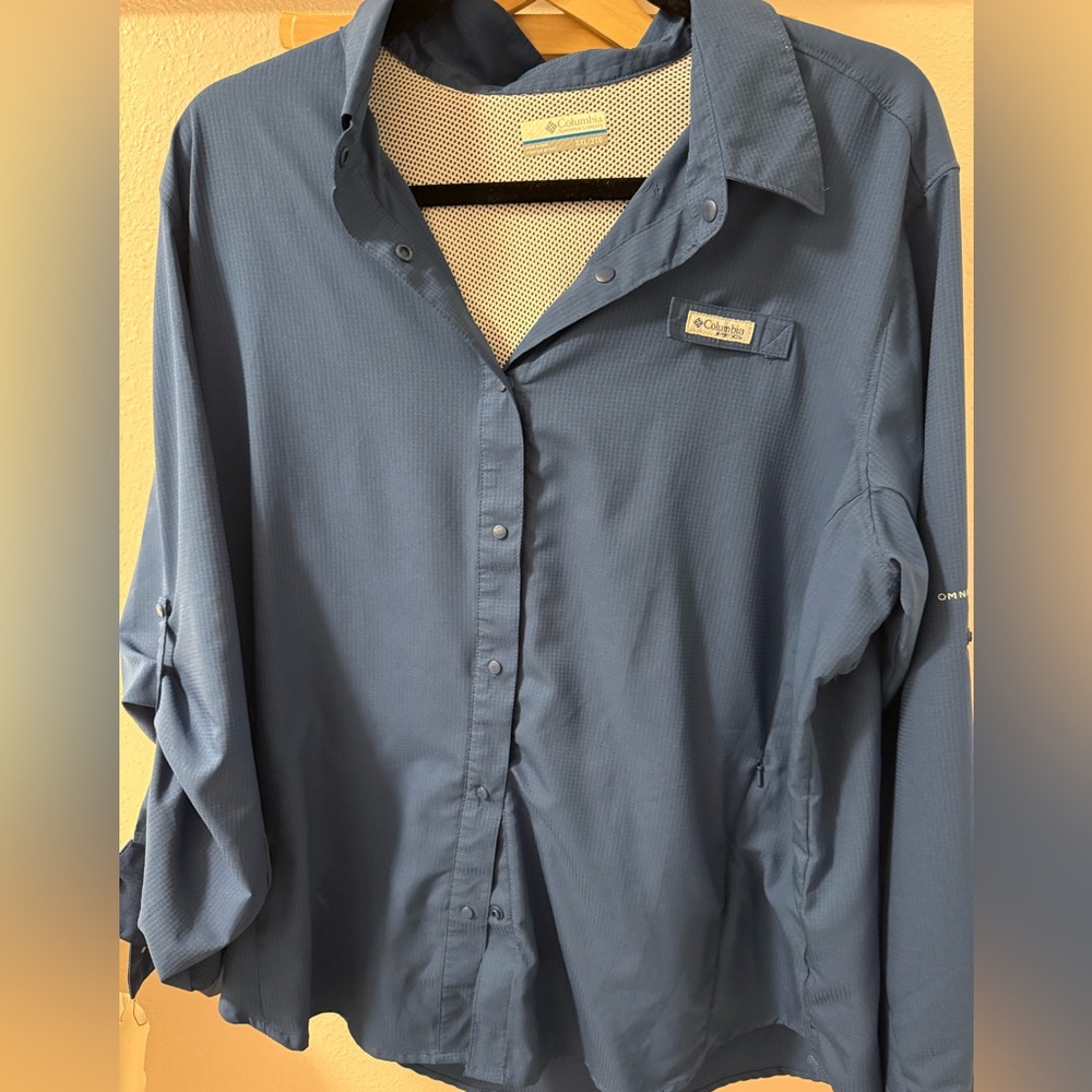 Columbia Navy Outdoor Shirt